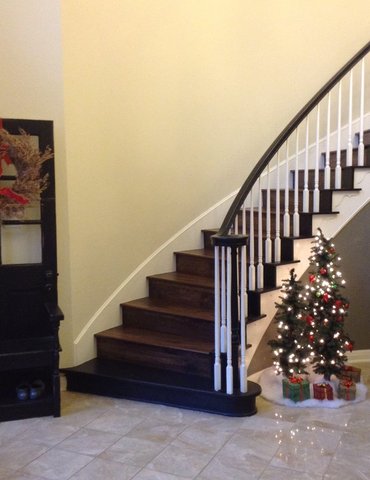 foyer with hardwood floor Peoples Signature Flooring Austin Texas